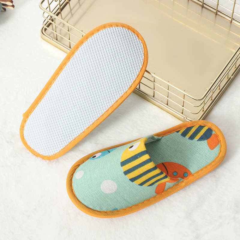 1Pair Disposable Cartoon Child - Kids Indoor Outdoor Slippers ulasan dan harga